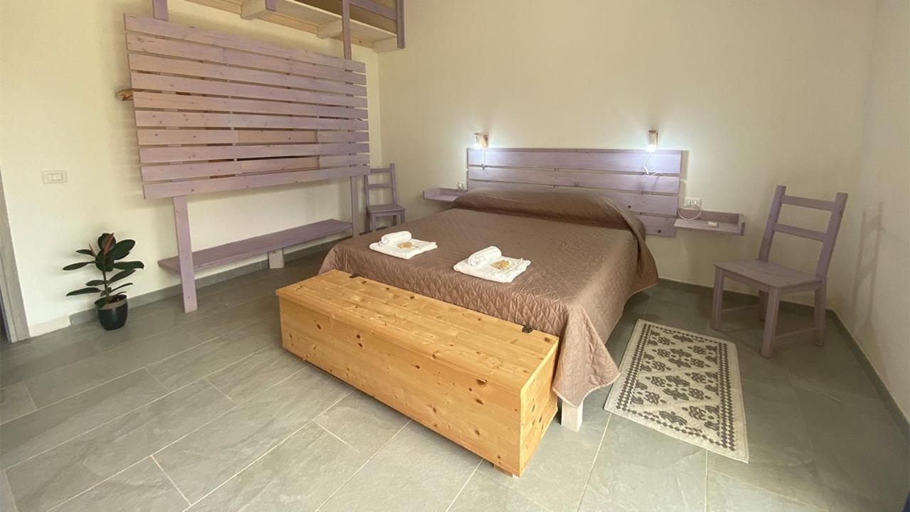 Hotel I Tre Schen à Calasetta Extérieur photo