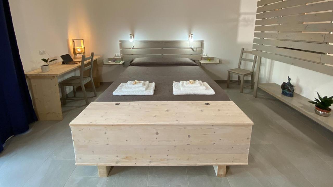 Hotel I Tre Schen à Calasetta Extérieur photo